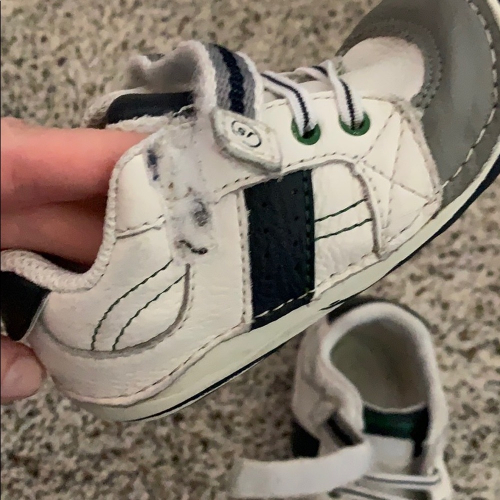 Pre-Owned - Picture 4 of 6